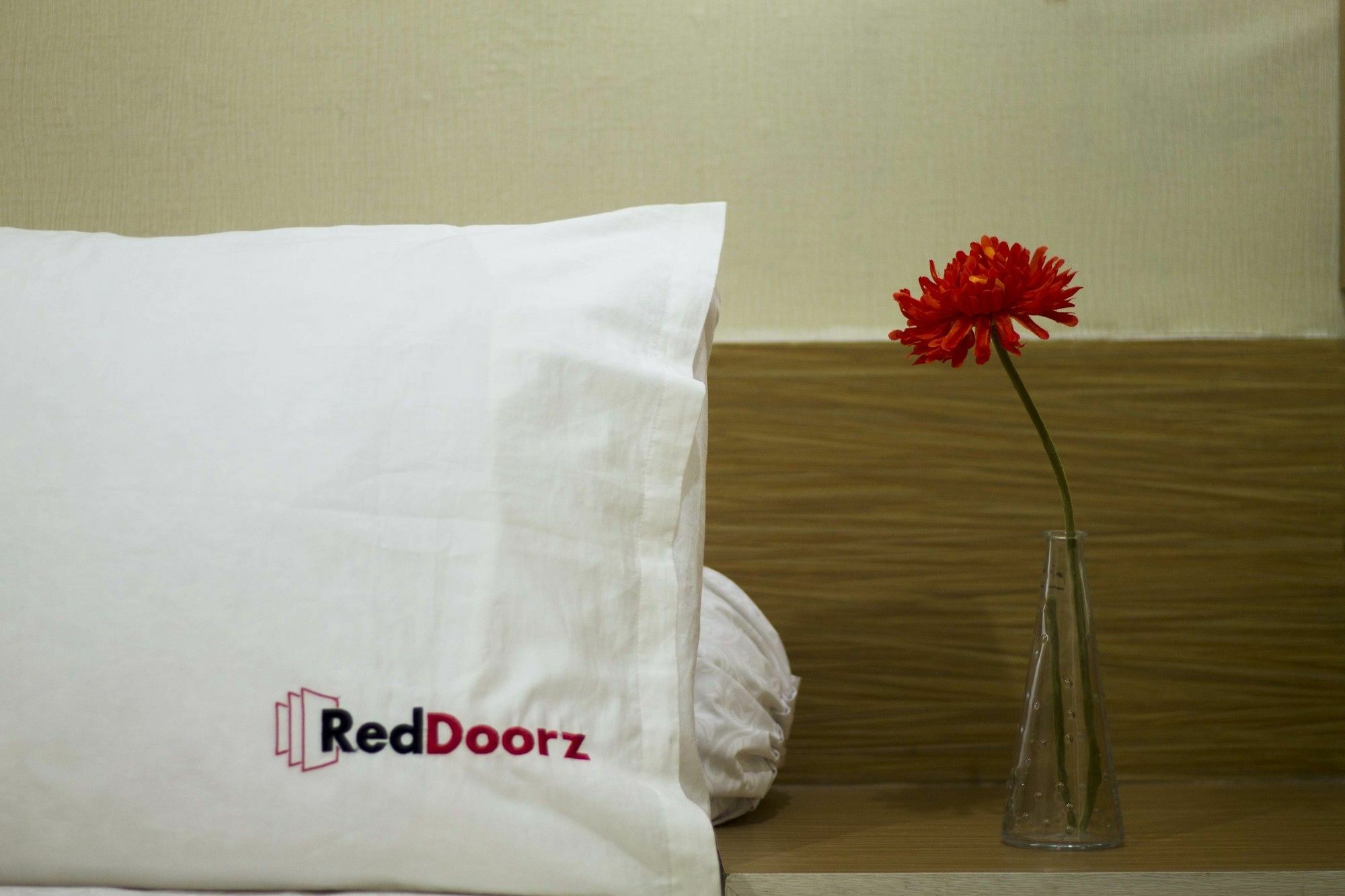 Reddoorz @ Cihampelas บันดุง ภายนอก รูปภาพ
